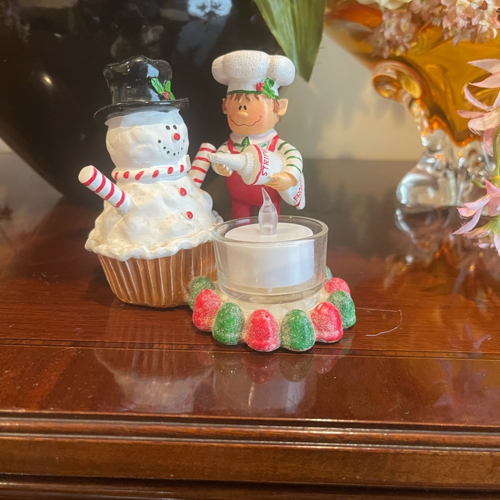 Vintage Yankee Candle Retired Santa's 'Lil Helpers Elf Snowman Tealight No Box